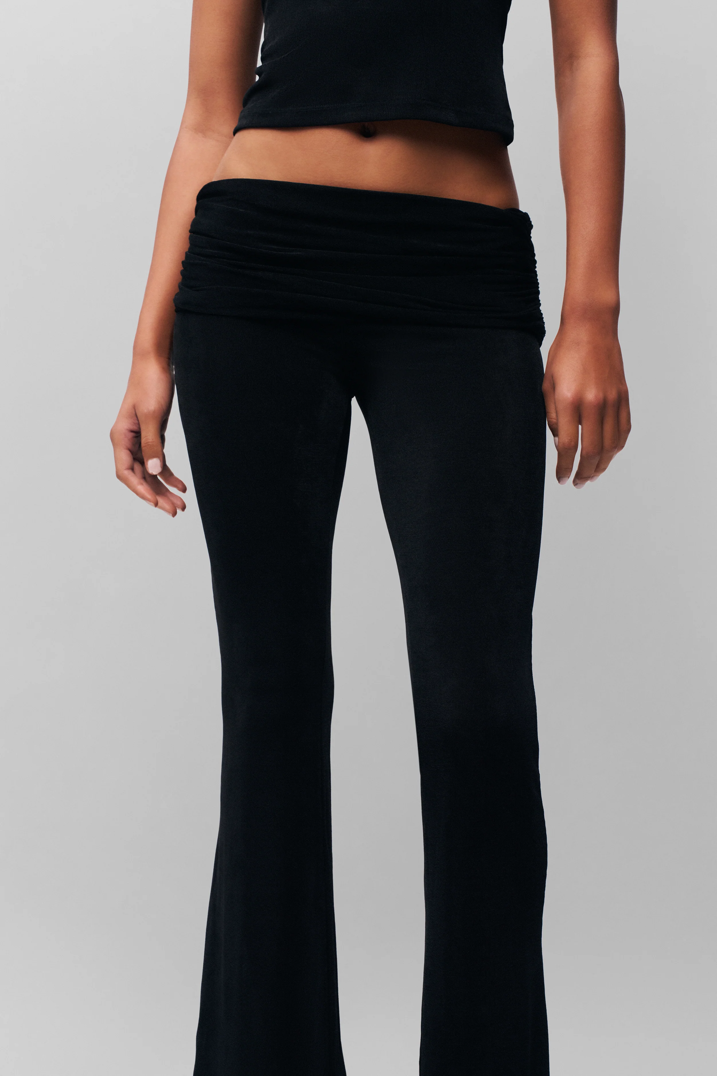 Azia Pant - Image 2