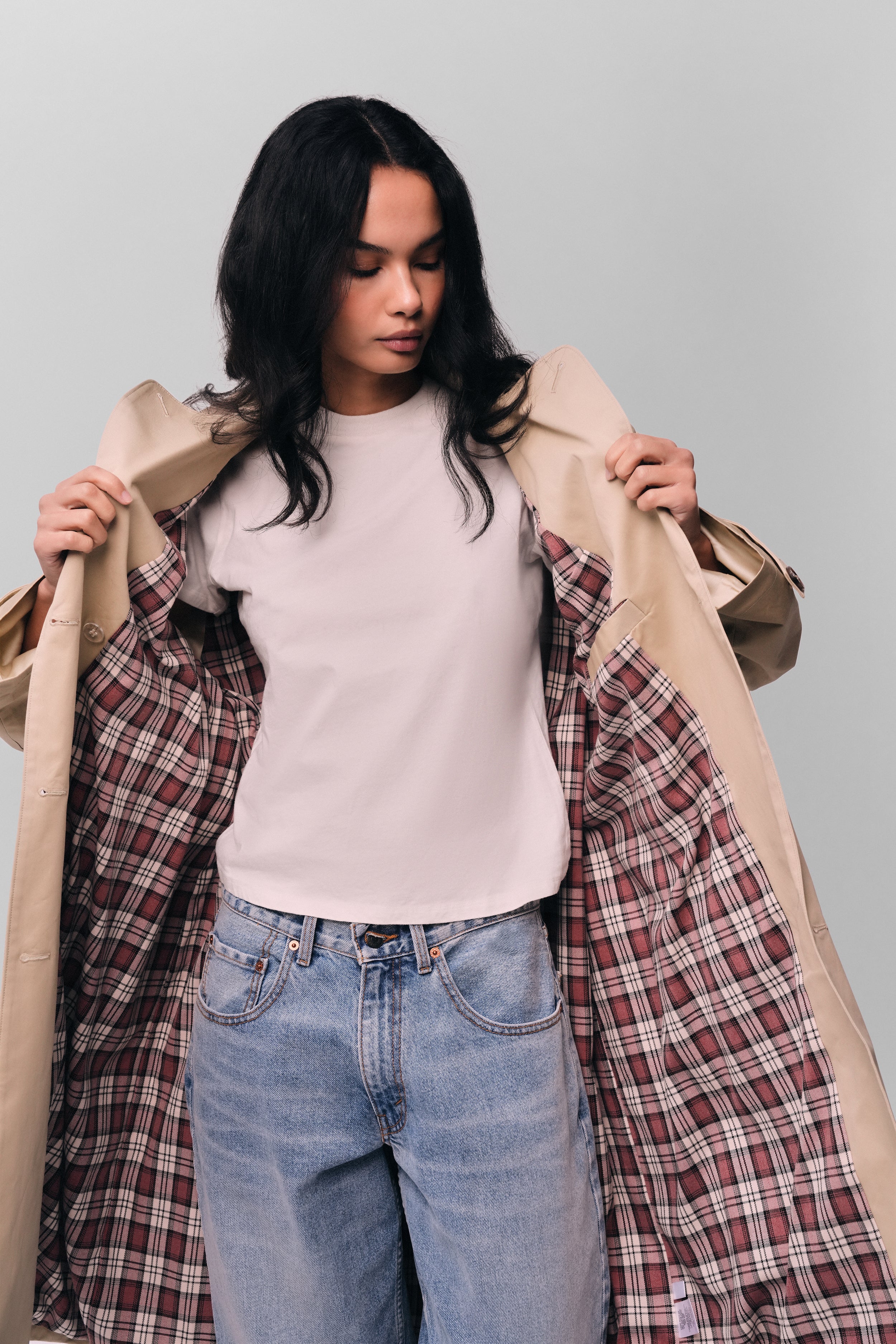 Classic Trench Coat - Image 3