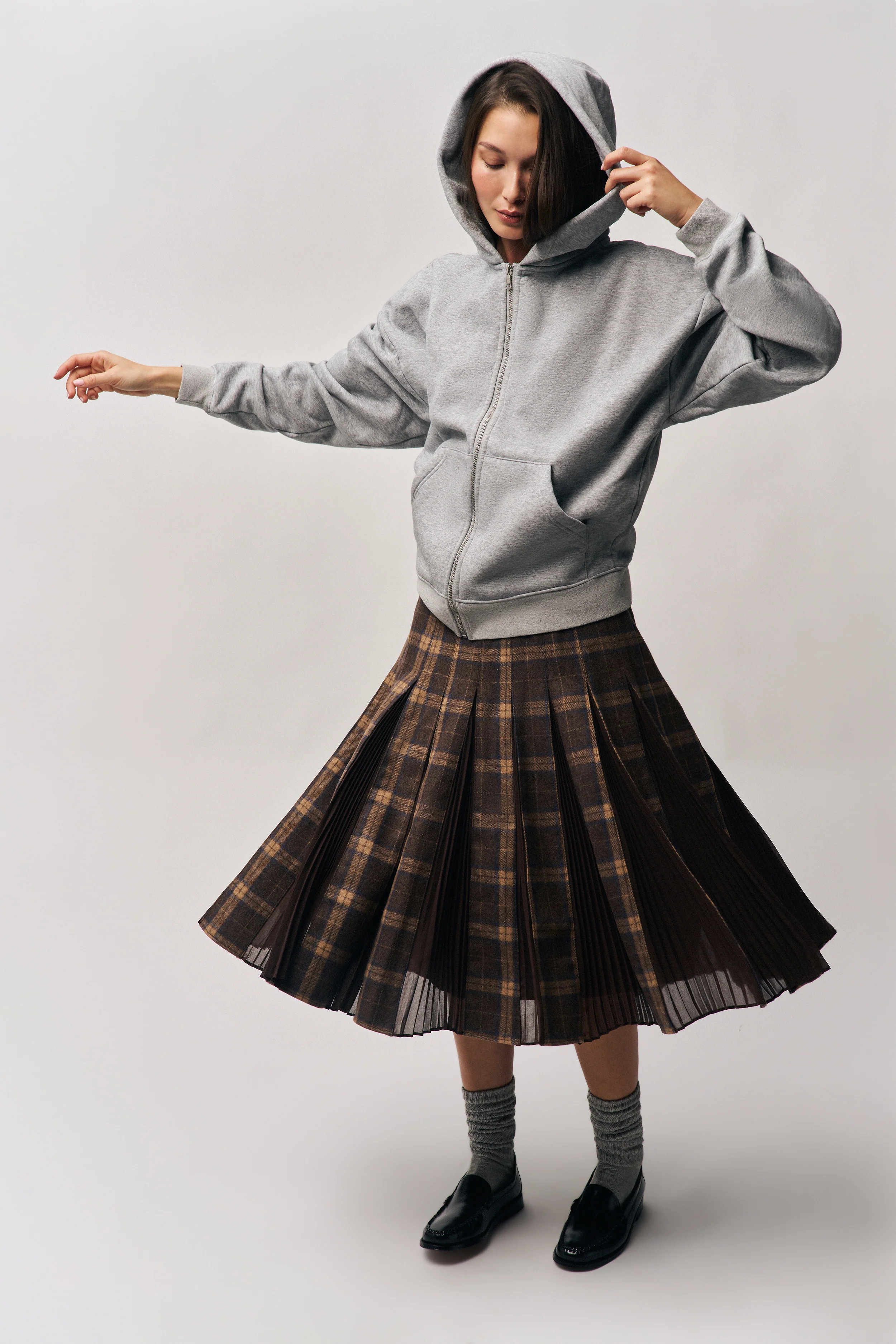 Gibson Chiffon Pleated Skirt - Image 6