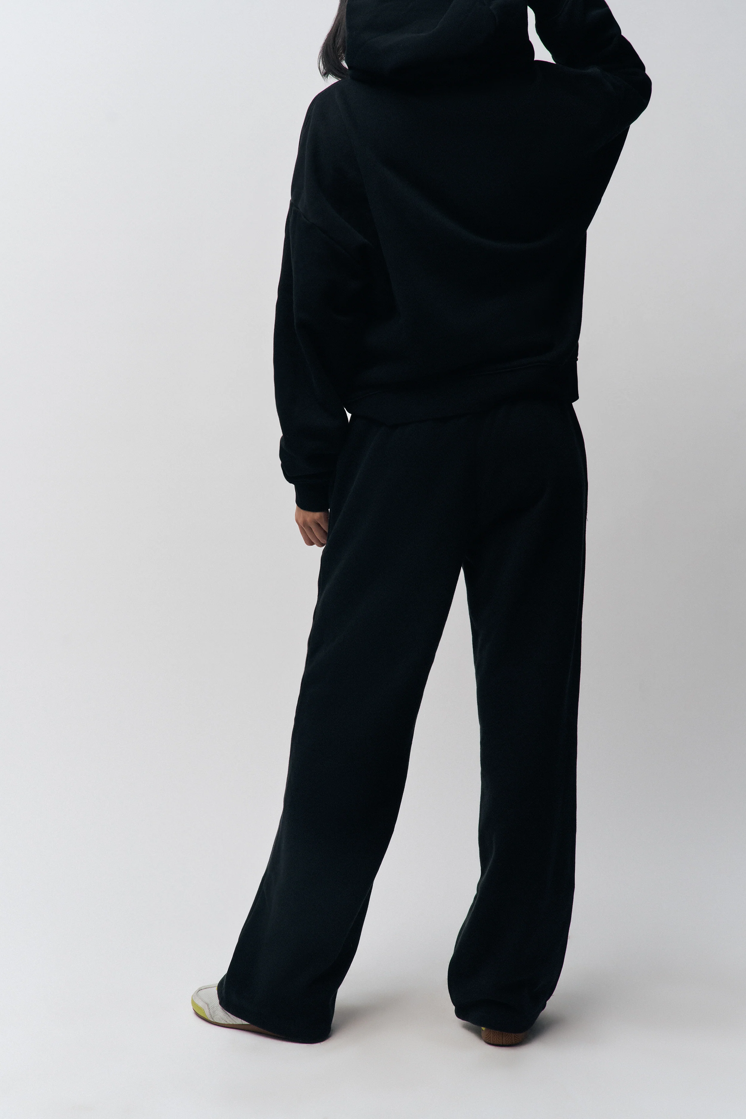 Relaxed Drawstring Sweatpants - Image 4