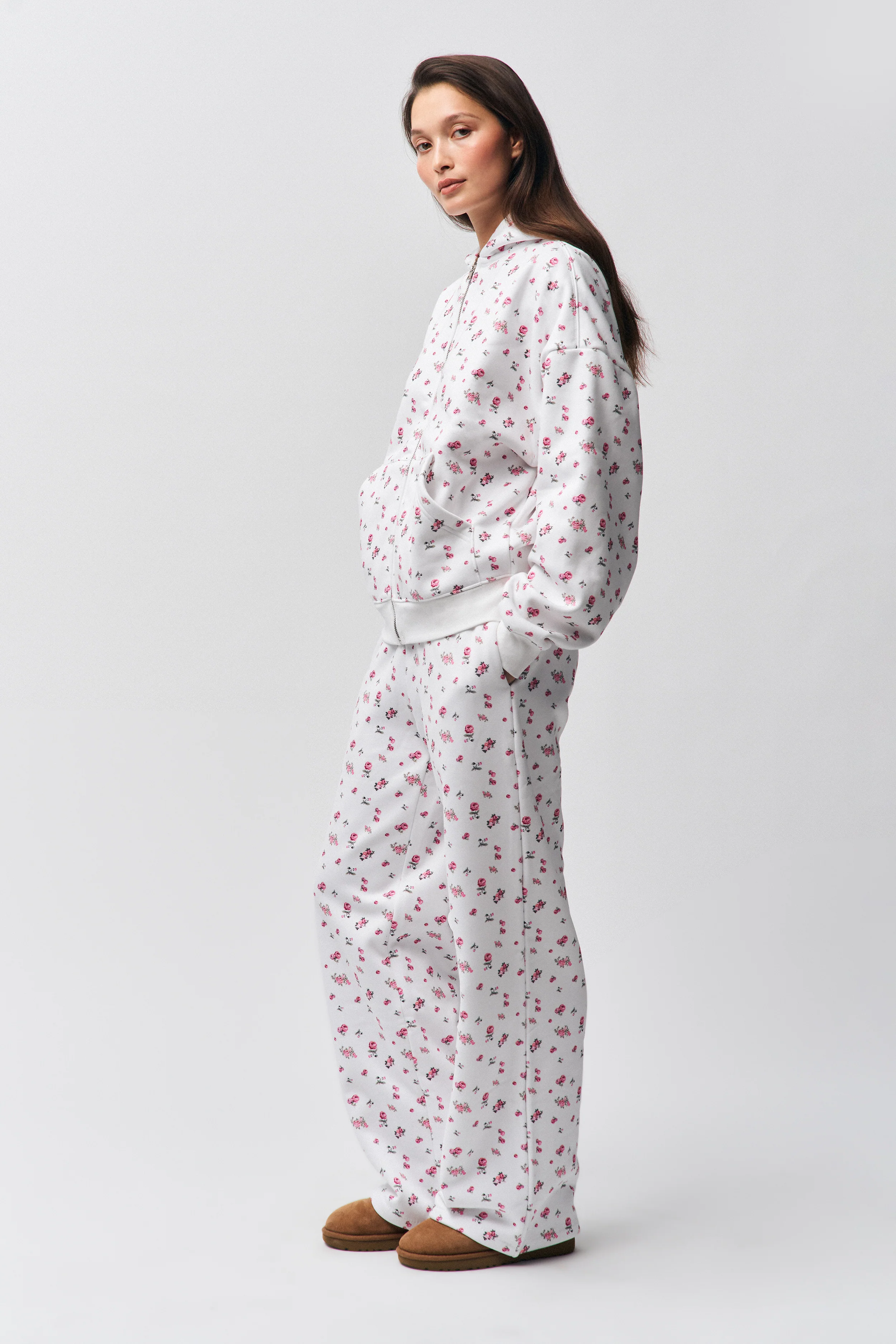 Relaxed Drawstring Sweatpant - Image 5