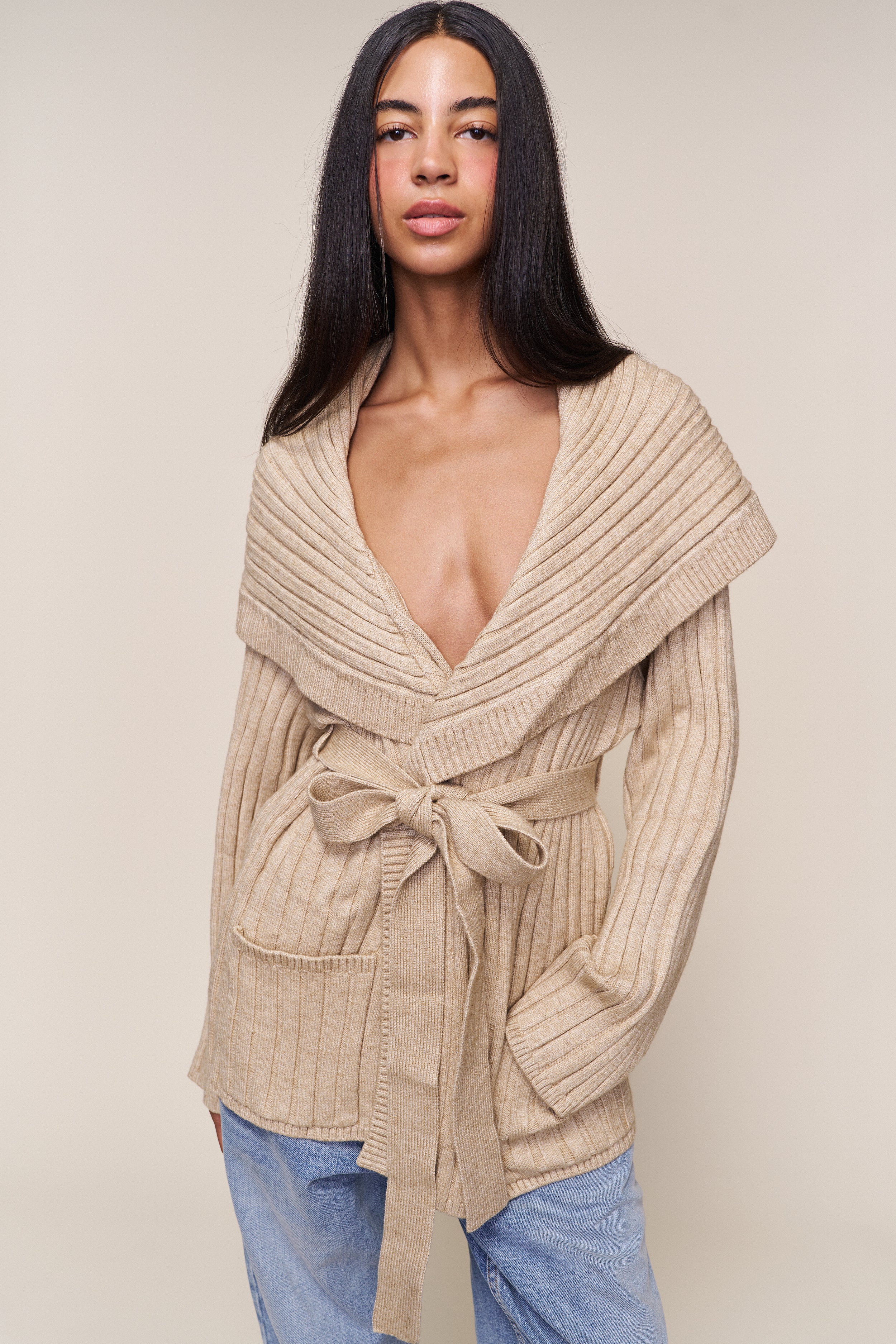 Tullia Slouchy Cardigan - Image 4